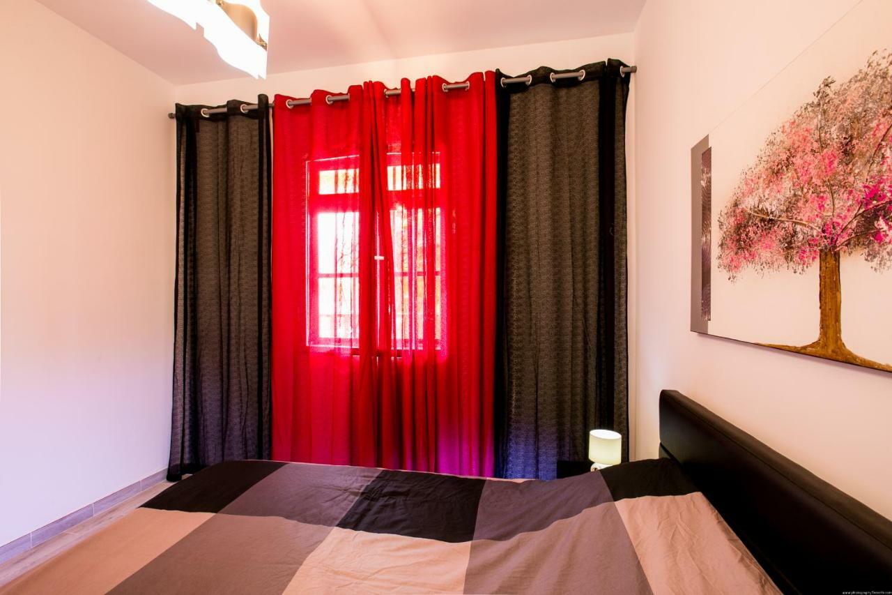 Spacious & Stylish Apartment Los Cristianos Лос Кристианос Экстерьер фото